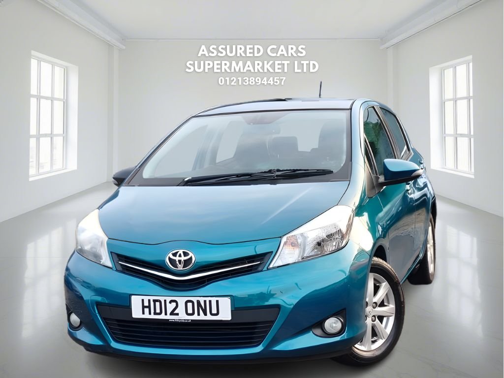 Used Toyota Yaris 2012 for sale - 76574745: Photo 2