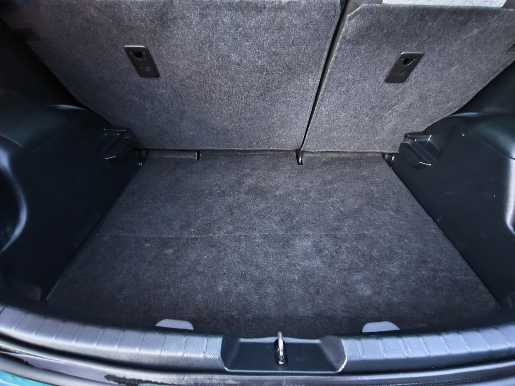 Used Toyota Yaris 2012 for sale - 76574745: Photo 20