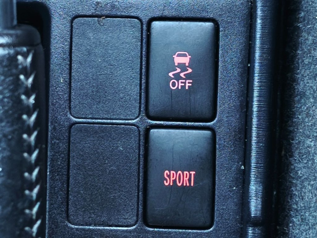 Used Toyota Yaris 2012 for sale - 76574745: Photo 25