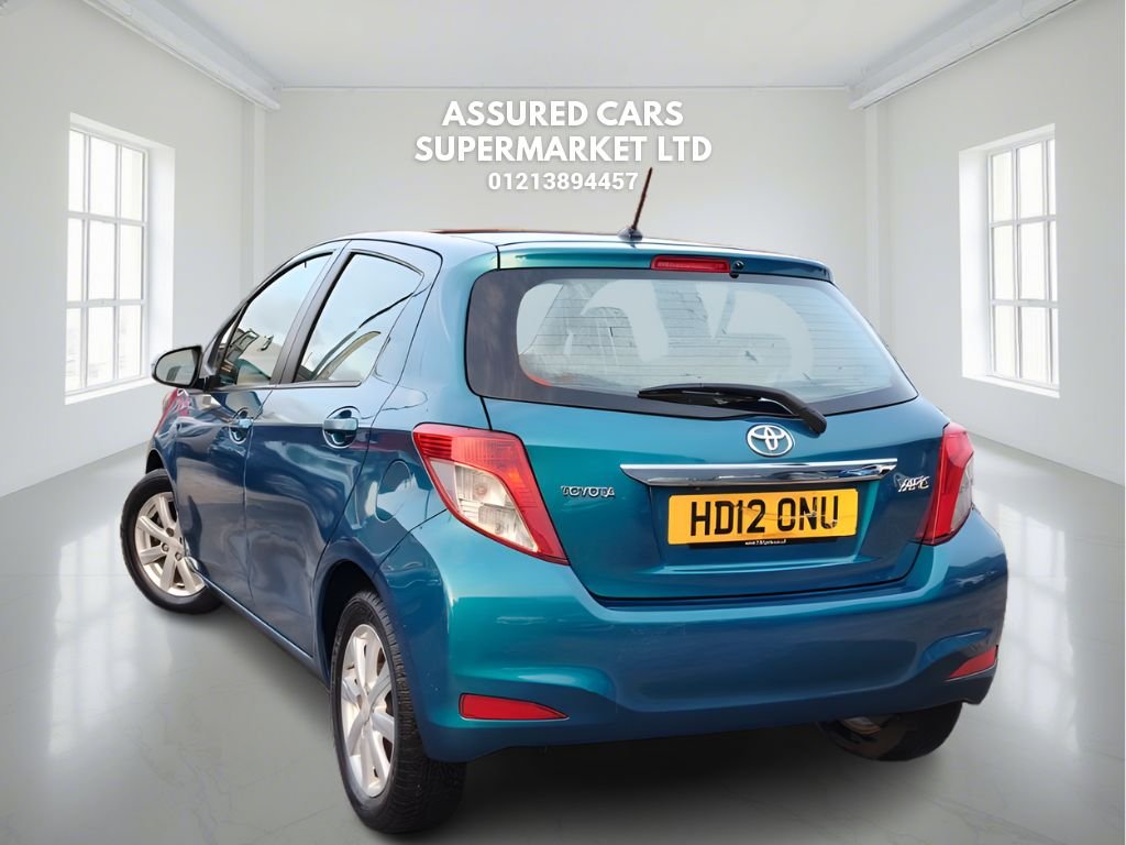 Used Toyota Yaris 2012 for sale - 76574745: Photo 5