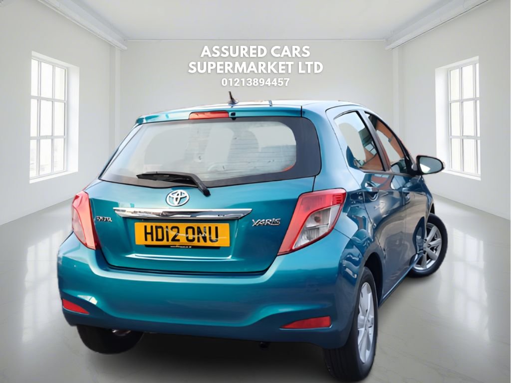 Used Toyota Yaris 2012 for sale - 76574745: Photo 6