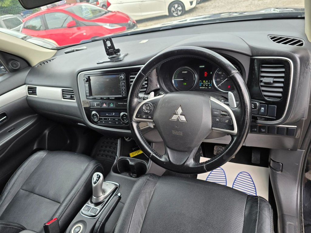 Used Mitsubishi Outlander 2015 for sale - 76386070: Photo 11