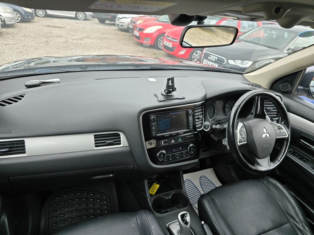 Used Mitsubishi Outlander 2015 for sale - 76386070: Photo 14