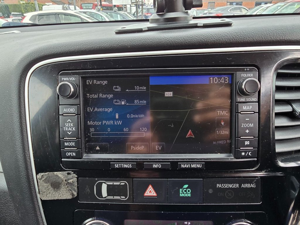 Used Mitsubishi Outlander 2015 for sale - 76386070: Photo 19