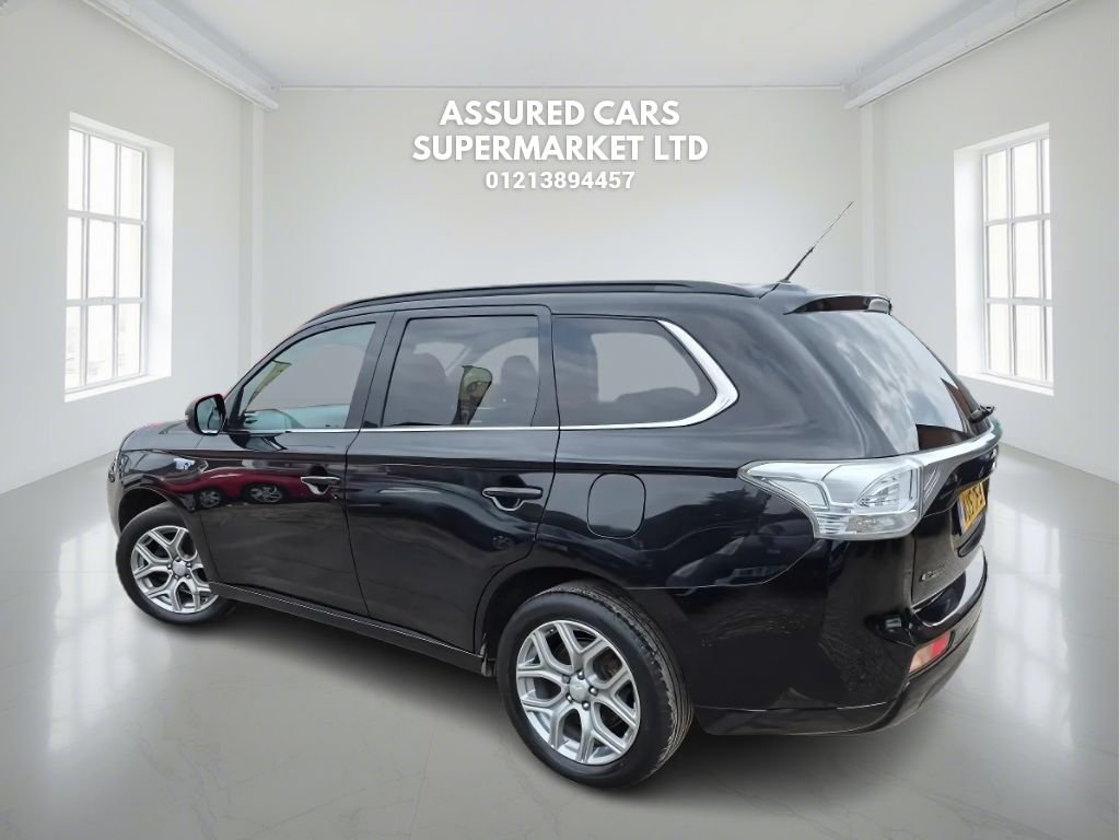 Used Mitsubishi Outlander 2015 for sale - 76386070: Photo 4