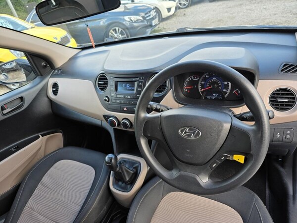 Used Hyundai i10 2015 for sale - 76139515: Photo 14