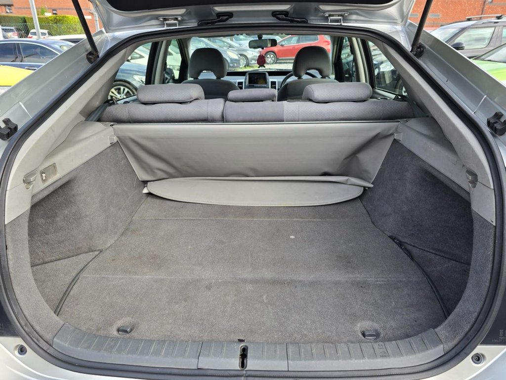 Used Toyota Prius 2005 for sale - 76139517: Photo 24
