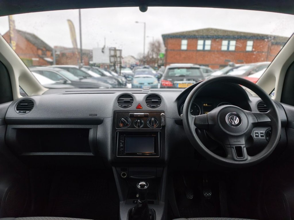 Used Volkswagen Caddy Maxi 2011 for sale - 77226699: Photo 6