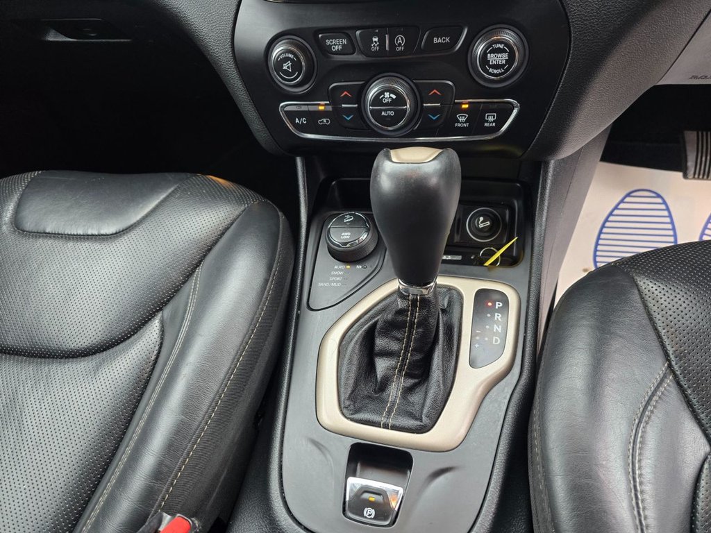 Used Jeep Cherokee 2015 for sale - 76429701: Photo 20