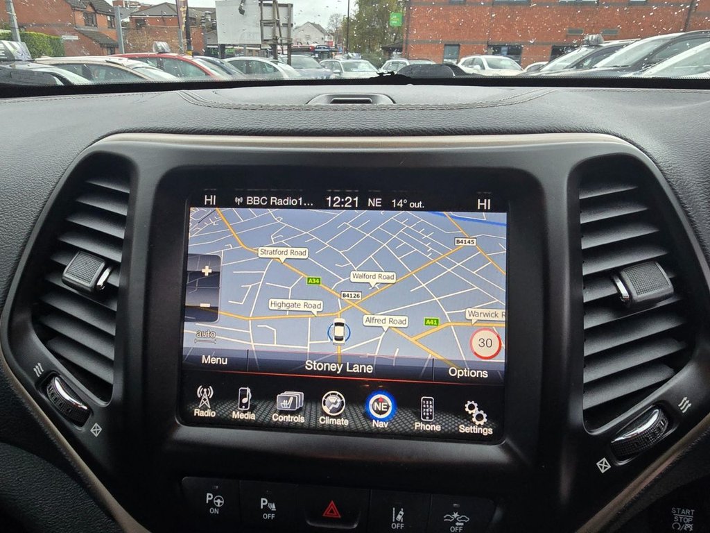 Used Jeep Cherokee 2015 for sale - 76429701: Photo 24