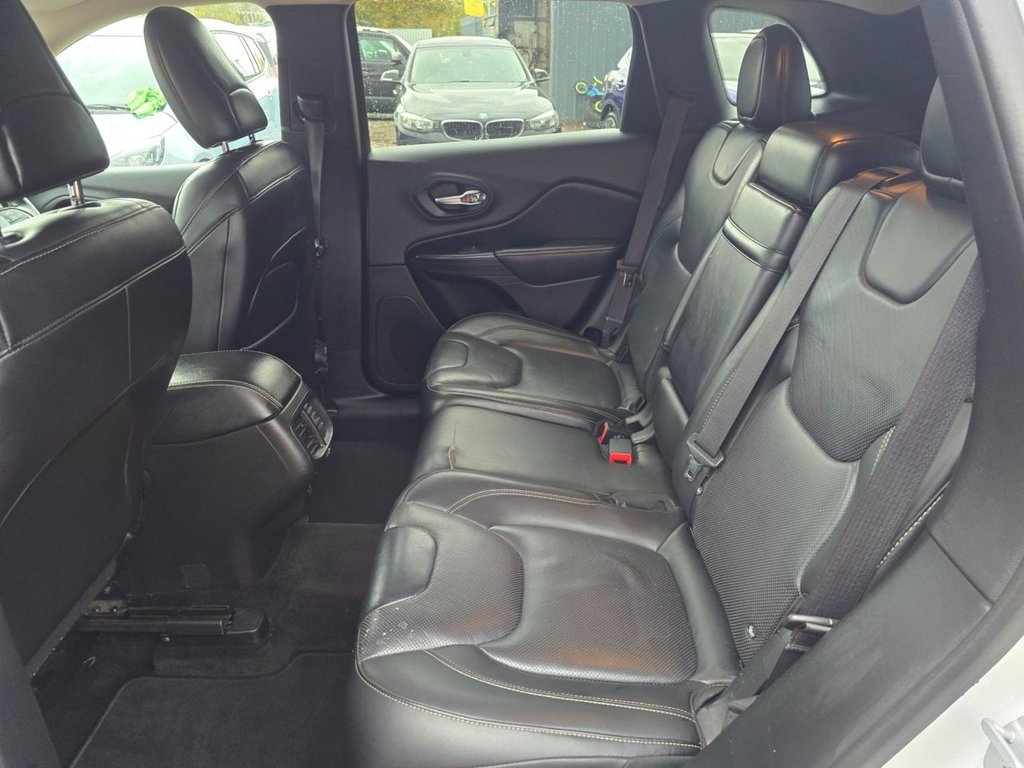 Used Jeep Cherokee 2015 for sale - 76429701: Photo 31