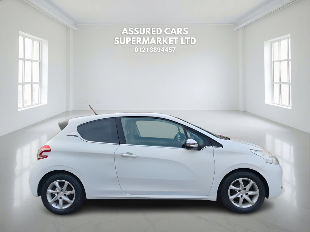 Used Peugeot 208 2013 for sale - 77226957: Photo 11