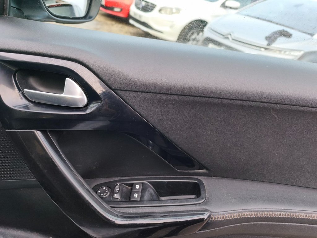 Used Peugeot 208 2013 for sale - 77226957: Photo 17