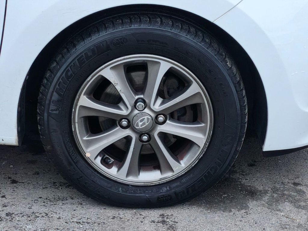 Used Hyundai i10 2015 for sale - 77226854: Photo 18