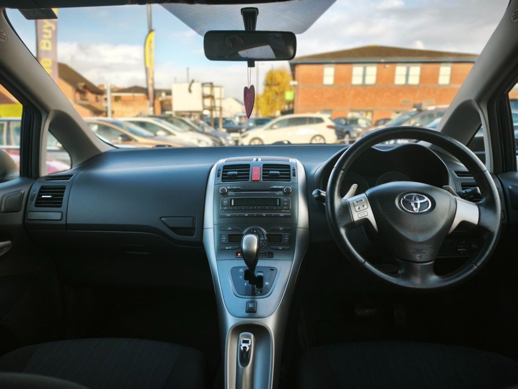 Used Toyota Auris 2009 for sale - 76751202: Photo 7