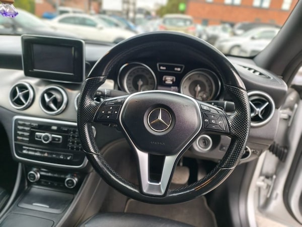 Used Mercedes-Benz CLA 2015 for sale - 76202386: Photo 10