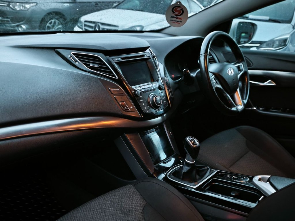 Used Hyundai i40 2012 for sale - 76527235: Photo 15