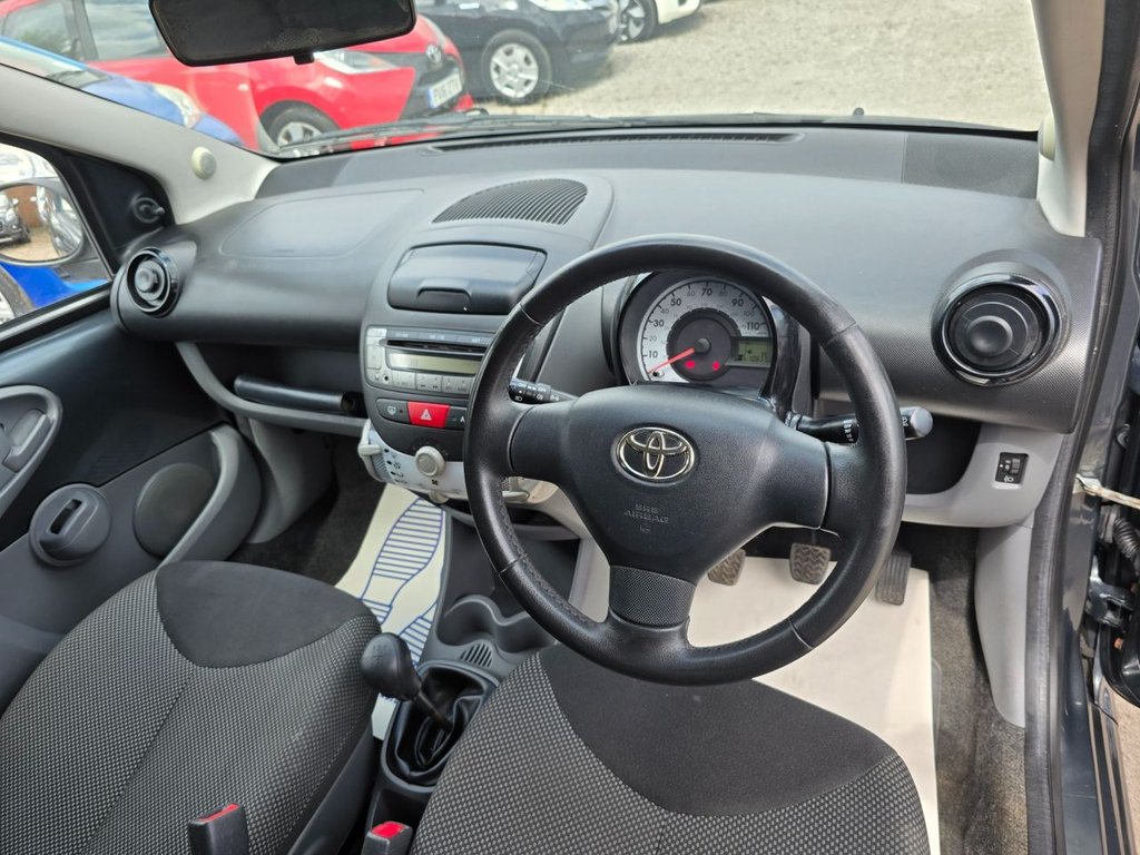 Used Toyota AYGO 2011 for sale - 76139467: Photo 15