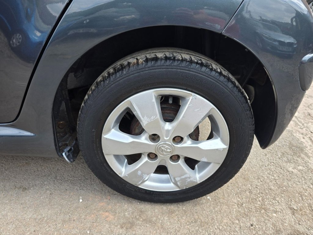 Used Toyota AYGO 2011 for sale - 76139467: Photo 21