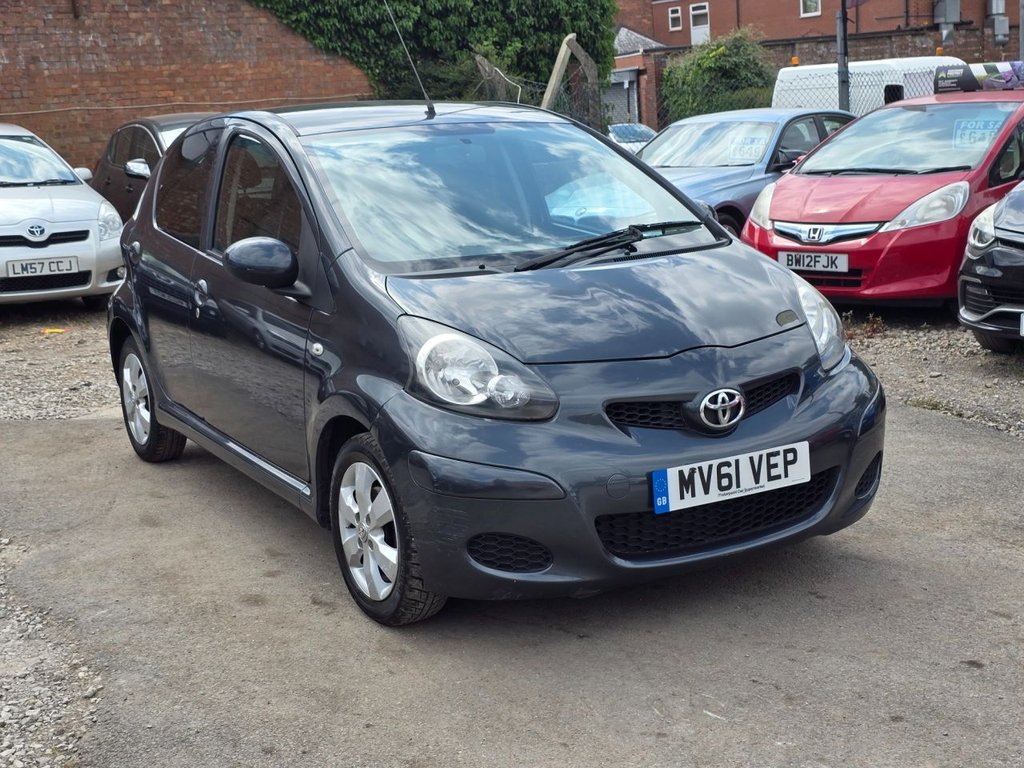 Used Toyota AYGO 2011 for sale - 76139467: Photo 28