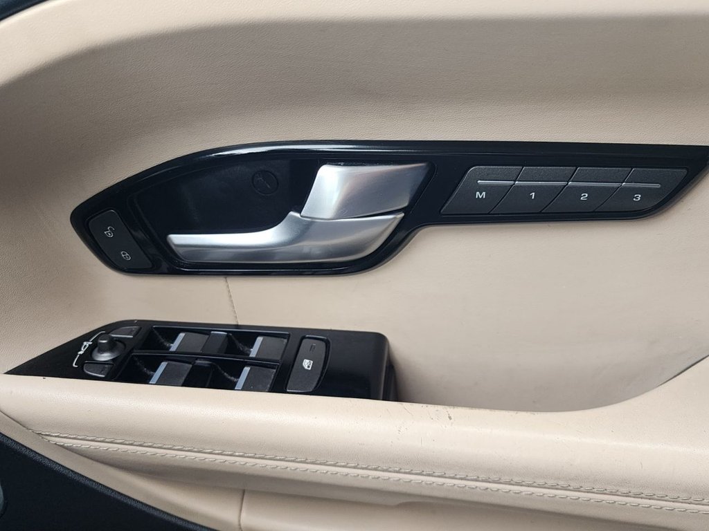 Used Land Rover Range Rover Evoque 2014 for sale - 76139474: Photo 16