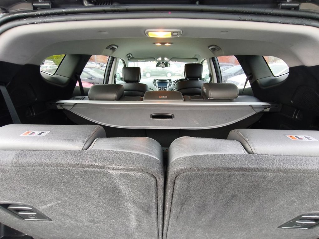 Used Hyundai Santa Fe 2017 for sale - 77133038: Photo 17