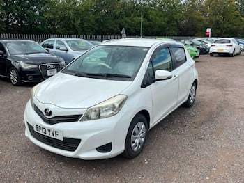 Used Toyota Vitz 2013 for sale - 79642675: Photo