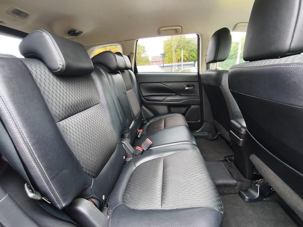 Used Mitsubishi Outlander 2015 for sale - 76250081: Photo 19