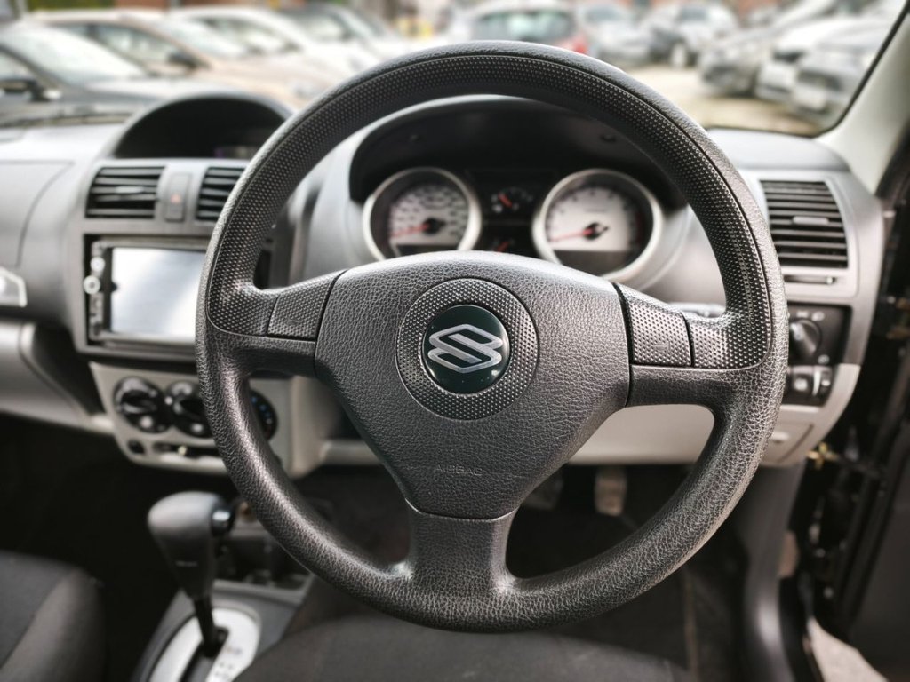 Used Suzuki Ignis 2007 for sale - 76617926: Photo 3