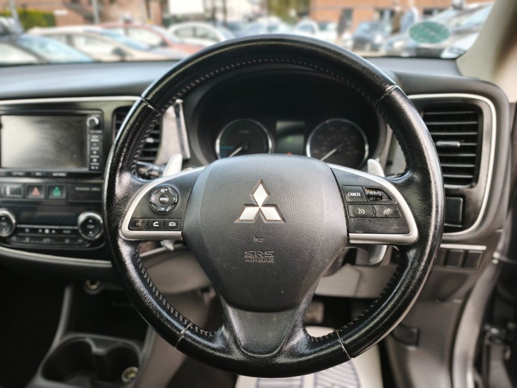 Used Mitsubishi Outlander 2014 for sale - 76395815: Photo 10