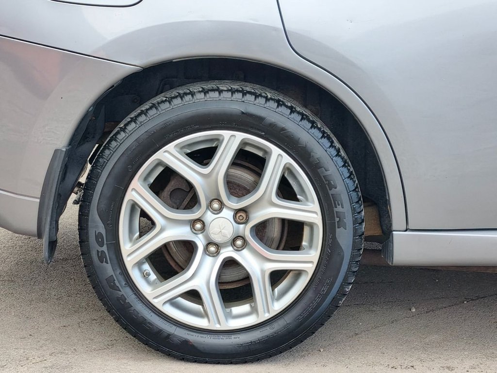 Used Mitsubishi Outlander 2014 for sale - 76395815: Photo 18