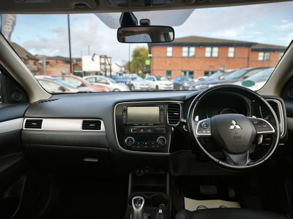 Used Mitsubishi Outlander 2014 for sale - 76395815: Photo 3