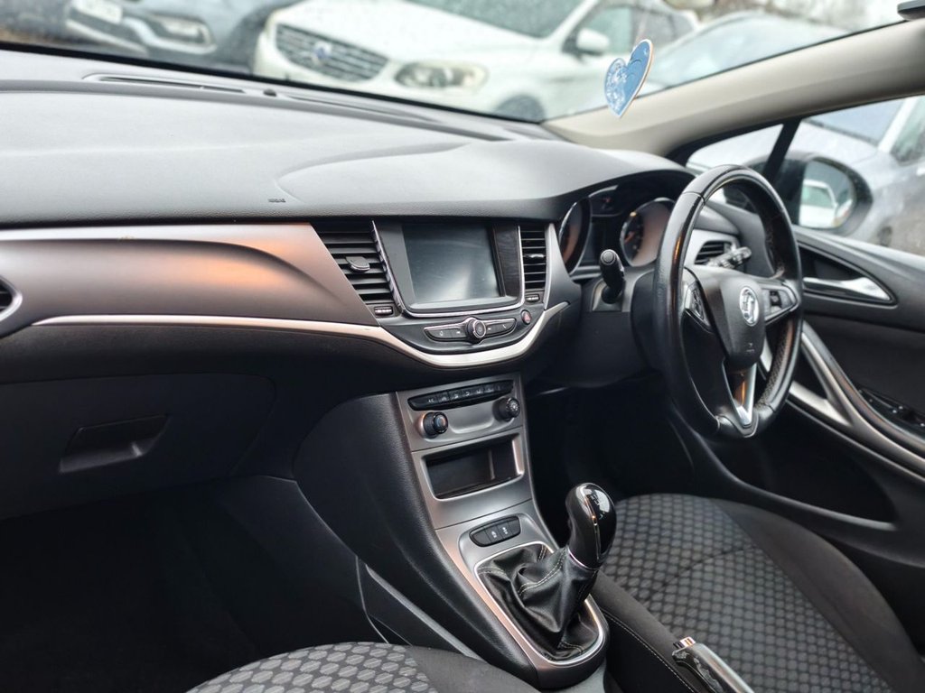 Used Vauxhall Astra 2018 for sale - 76985834: Photo 15