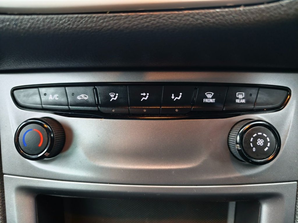 Used Vauxhall Astra 2018 for sale - 76985834: Photo 23