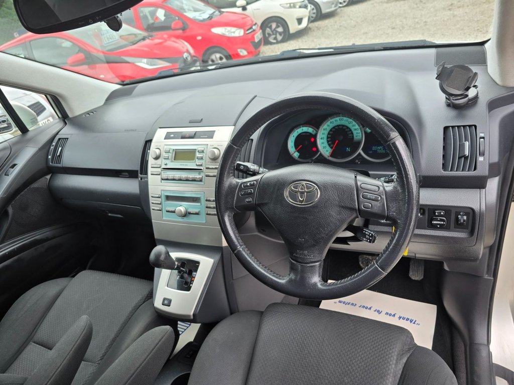 Used Toyota Corolla Verso 2006 for sale - 77748361: Photo 15