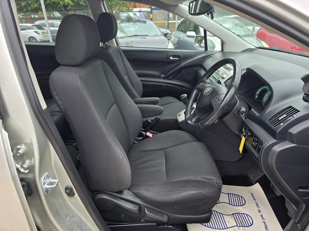 Used Toyota Corolla Verso 2006 for sale - 77748361: Photo 16