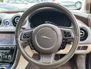 Used Jaguar XJ 2011 for sale - 78544012: Photo