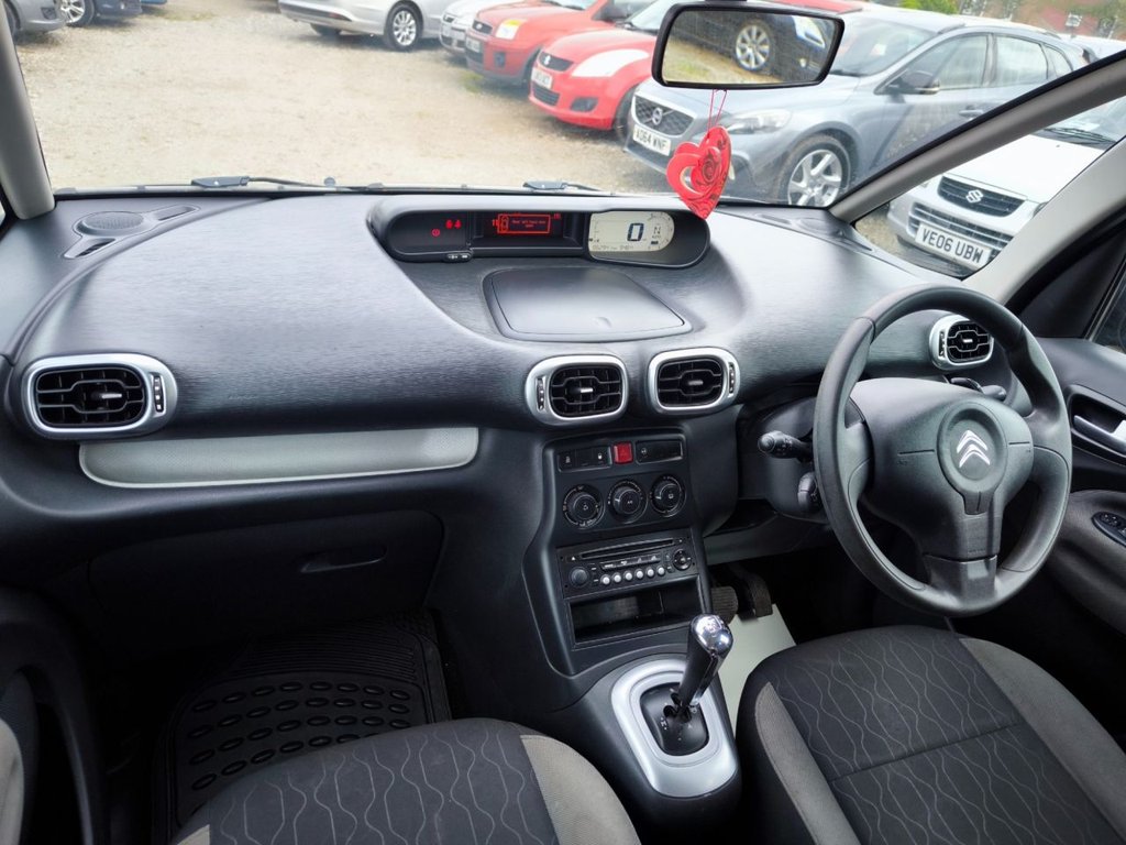 Used Citroen C3 Picasso 2014 for sale - 76139460: Photo 18