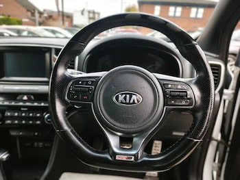 Used Kia Sportage 2016 for sale - 76595980: Photo