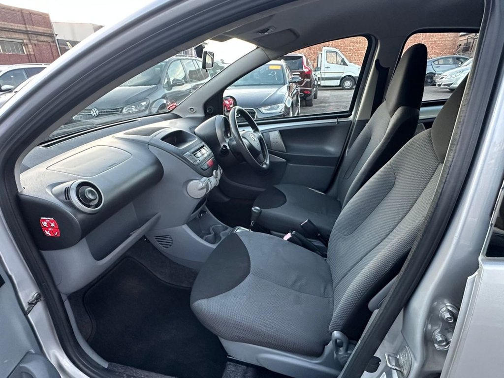 Used Toyota AYGO 2006 for sale - 76510225: Photo 14