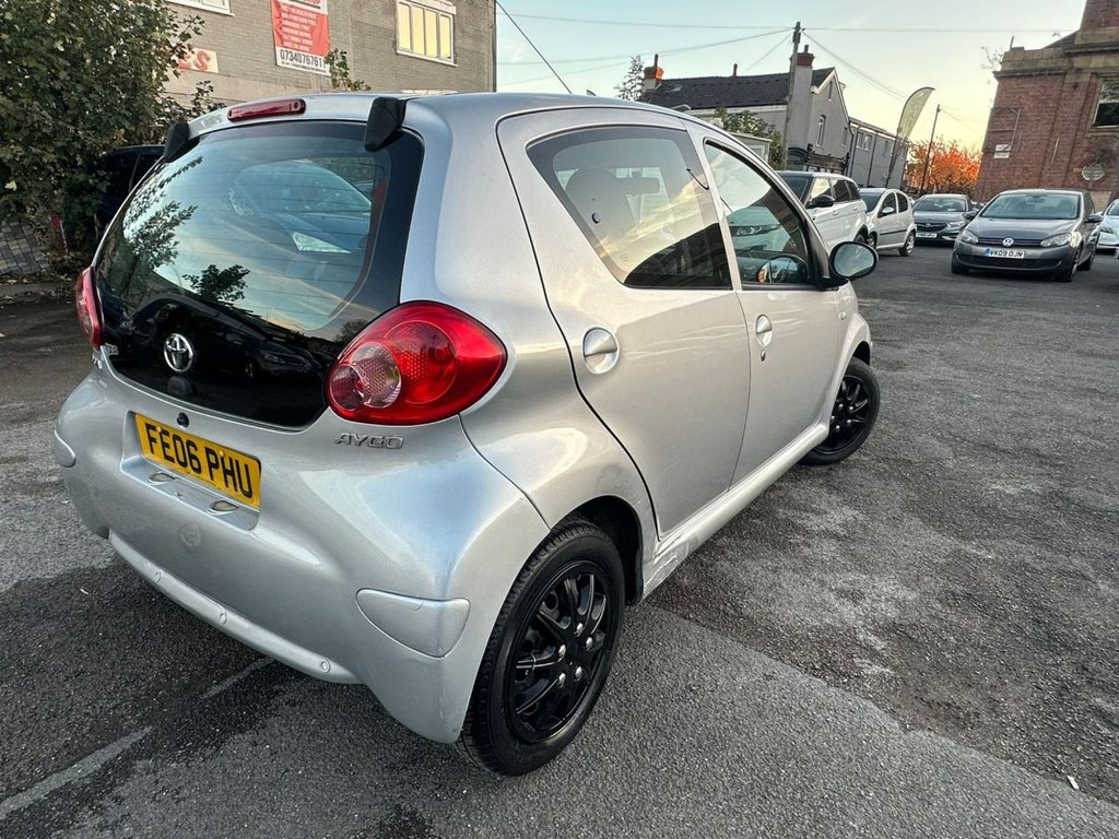 Used Toyota AYGO 2006 for sale - 76510225: Photo 4