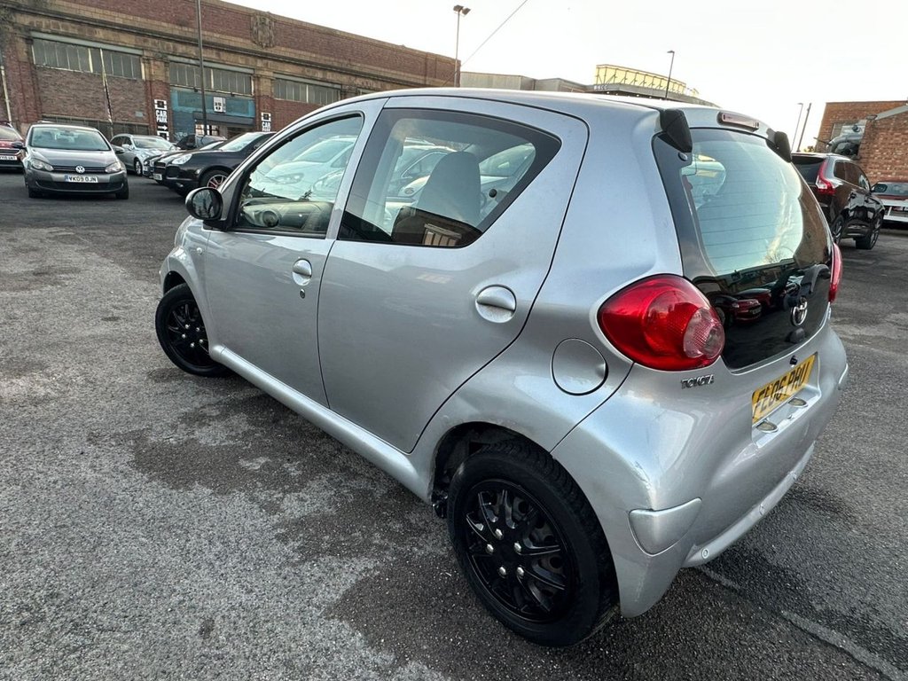 Used Toyota AYGO 2006 for sale - 76510225: Photo 5