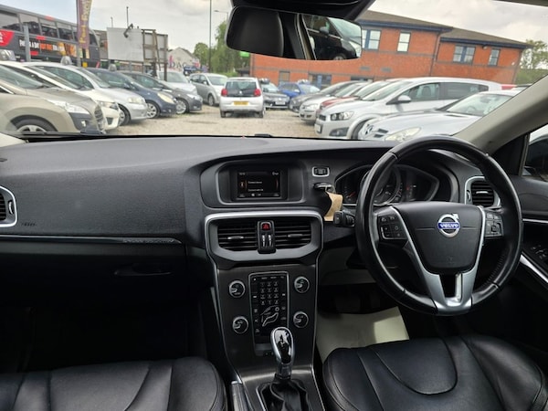 Used Volvo V40 2015 for sale - 76256000: Photo 16