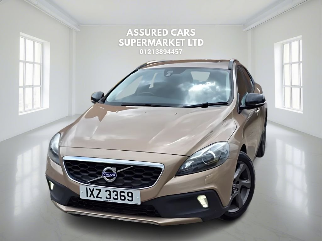 Used Volvo V40 2015 for sale - 76256000: Photo 2