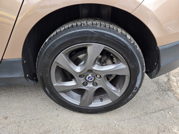 Used Volvo V40 2015 for sale - 76256000: Photo 24