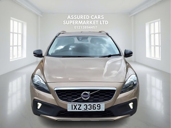 Used Volvo V40 2015 for sale - 76256000: Photo 3