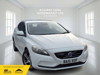 Used Volvo V40 2015 for sale - 76481918: Photo
