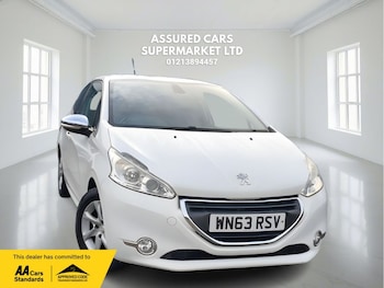 Used Peugeot 208 2013 for sale - 78487661: Photo