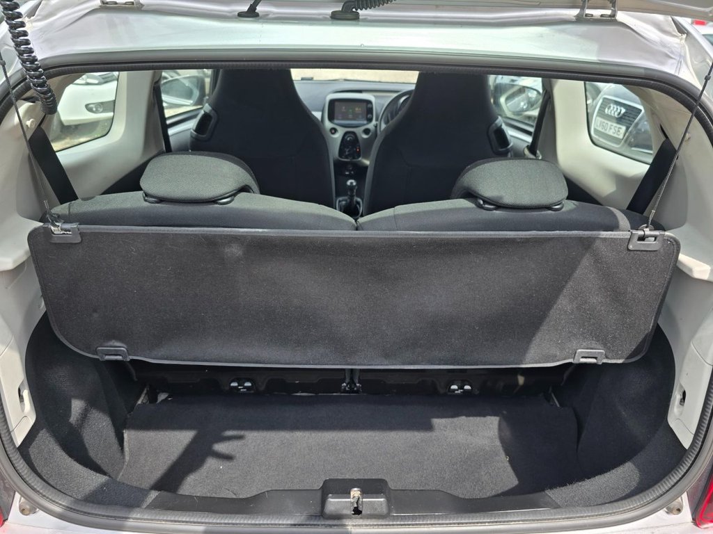 Used Peugeot 108 2015 for sale - 76139485: Photo 22
