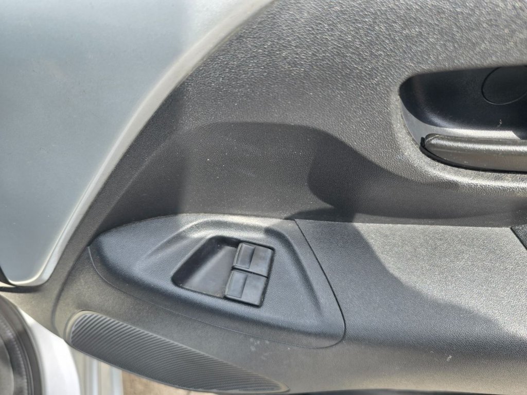 Used Peugeot 108 2015 for sale - 76139485: Photo 23